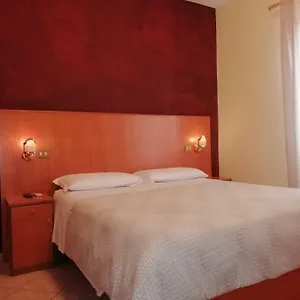 Volusia House Roma